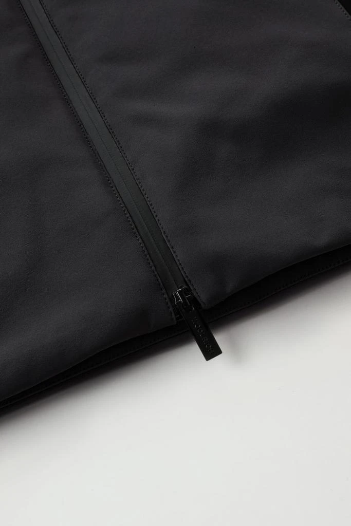 Woolrich Pacific Softshell Jacket - Men - Black 4