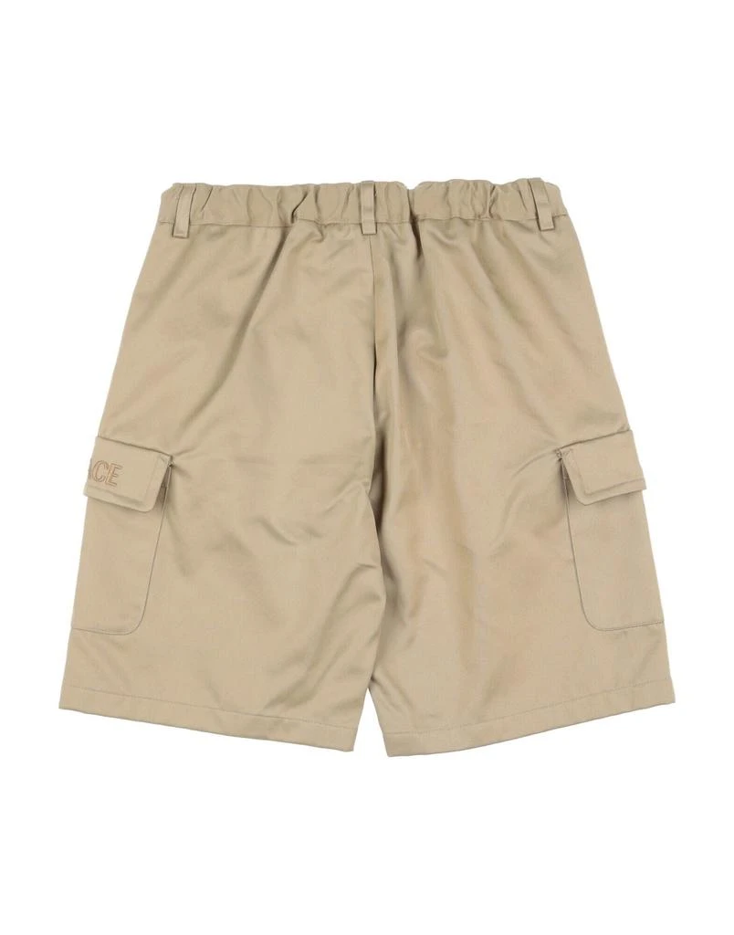 VERSACE YOUNG Shorts 
Bermuda 2