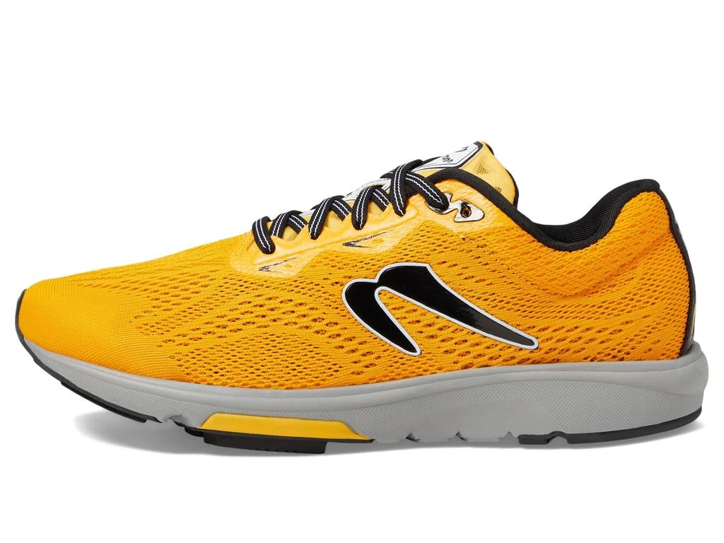 Newton Running Gravity 13 4