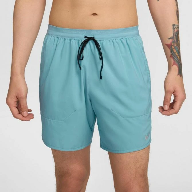 NIKE Men's Nike Dri-FIT Stride Brief-Lined 7-Inch Running Shorts 3