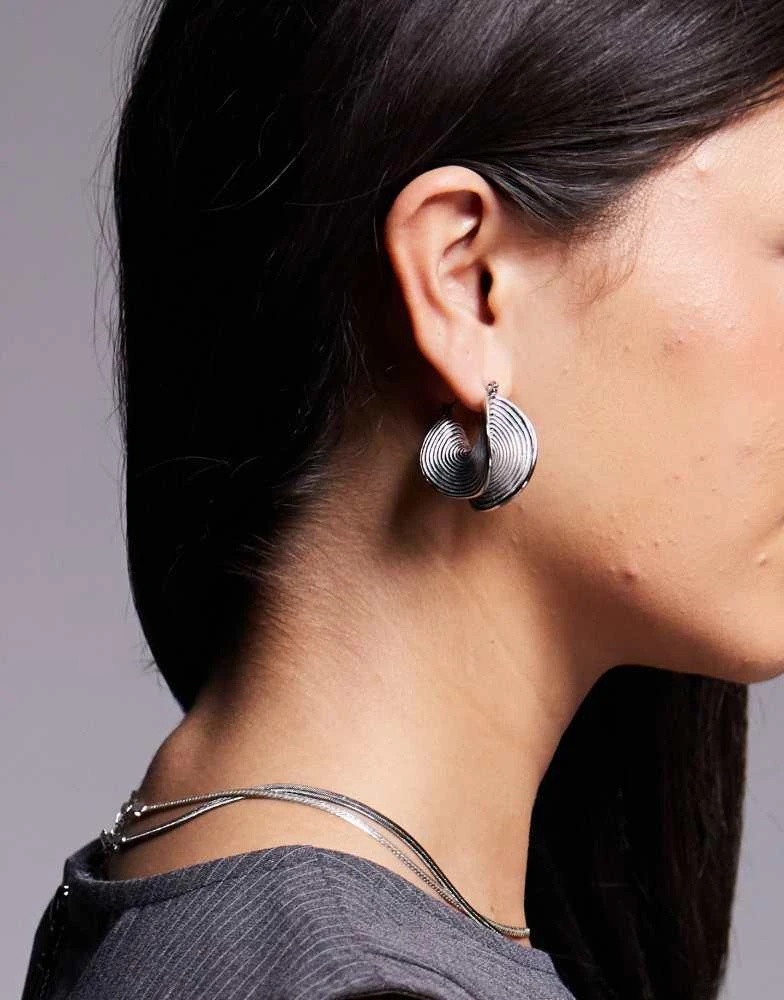 8 Other Reasons 8 Other Reasons textured hoop earrings in rhodium plated 3