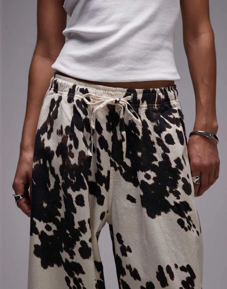 Topshop Topshop linen balloon trouser in cow print 2