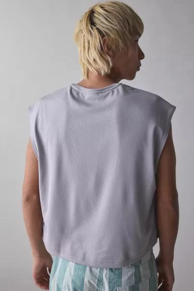 NIKE Nike UO Exclusive Cropped Swim Shirt 3