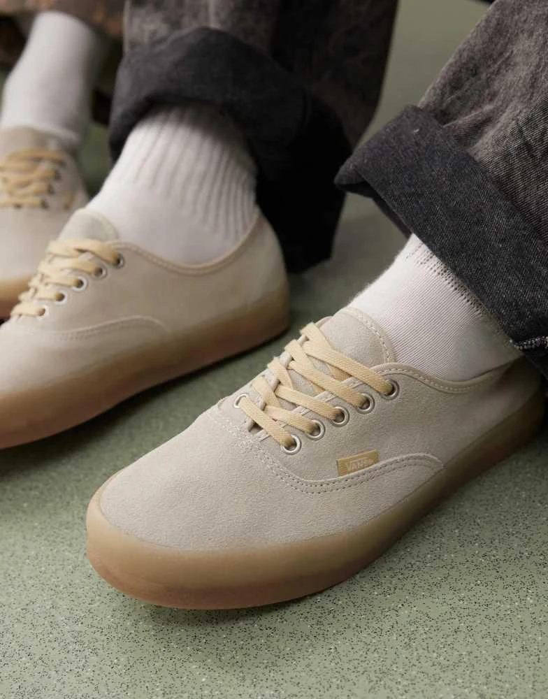 Vans Vans Authentic suede trainers with crepe sole in beige 3