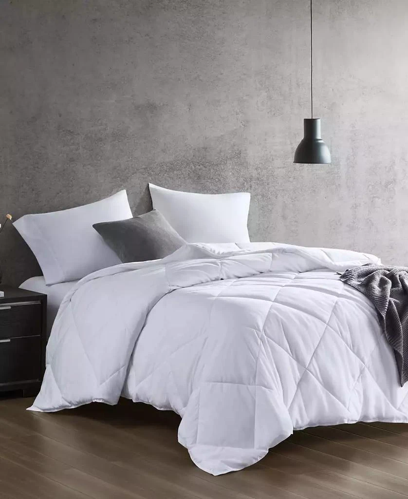 Sharper Image Cooling Touch Oversized Down Alternative Comforter 5