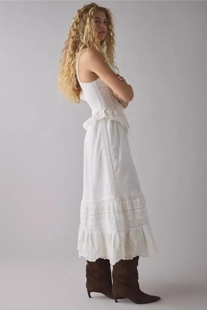 Urban Outfitters UO Perfectly Victorian Lace Trim Corset Midi Dress - Dresses & Skirts - Compare Prices from 5+ Stores - Free Shipping - BeyondStyle Urban Outfitters UO Perfectly Victorian Lace Trim Corset Midi Dress - Dresses & Skirts - Compare Prices from 5+ Stores - Free Shipping - BeyondStyle