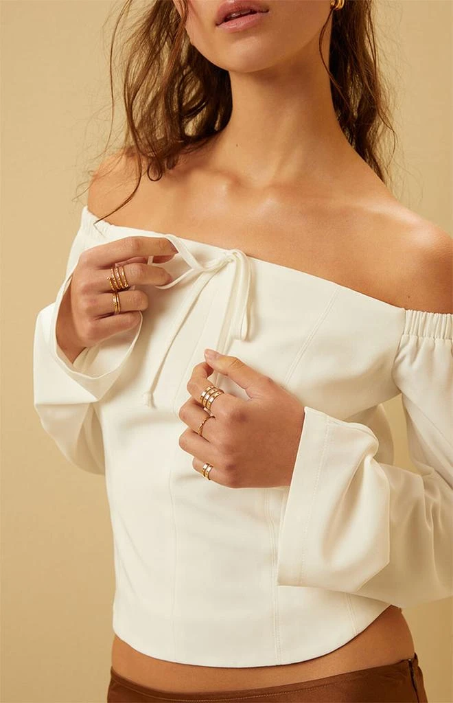 Beverly and Beck Off-The-Shoulder Button Front Top 3