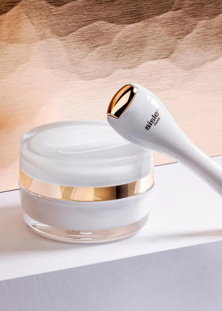 Sisley Sisleya L'Integral Anti-Ageing Eye and Lip Contour Cream 15ml 2