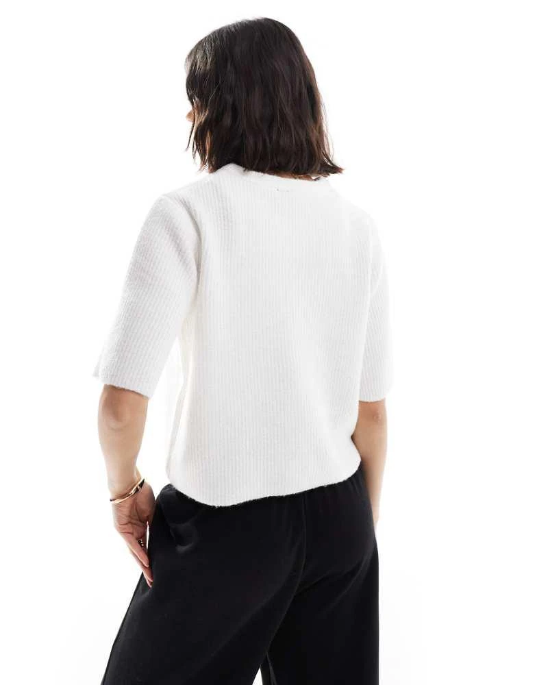 Pieces Pieces soft knit short sleeve cardigan in cream 2