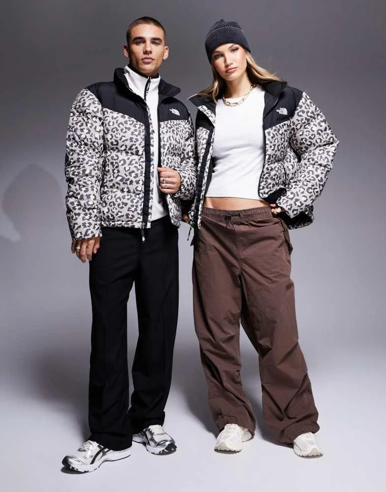 The North Face The North Face Saikuru logo puffer jacket in grey leopard print exclusive to ASOS 3
