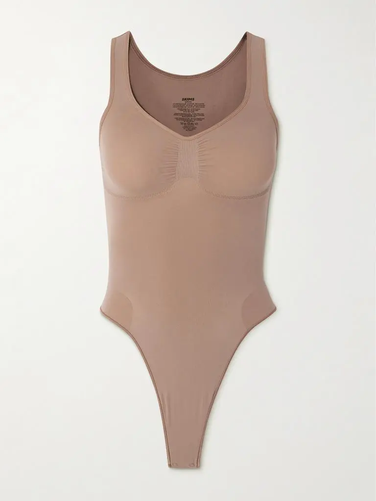 SKIMS Seamless Sculpt Scoop Neck Thong Bodysuit - Sienna - Light brown