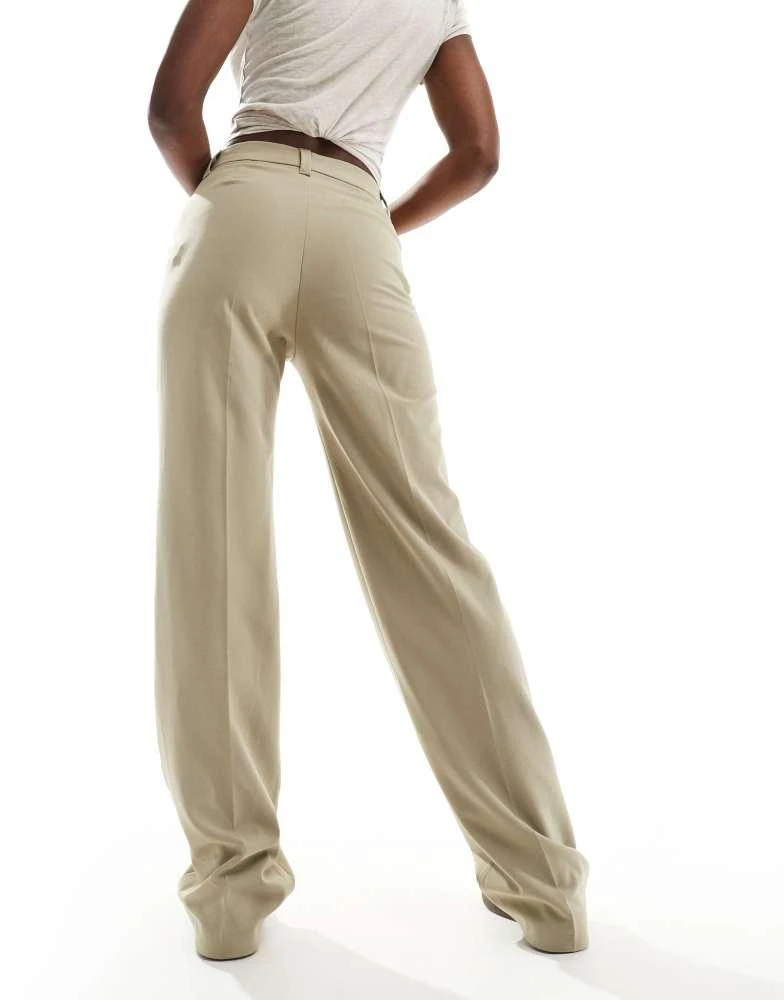Pull&Bear Pull&Bear high waisted tailored trousers in dark beige 3