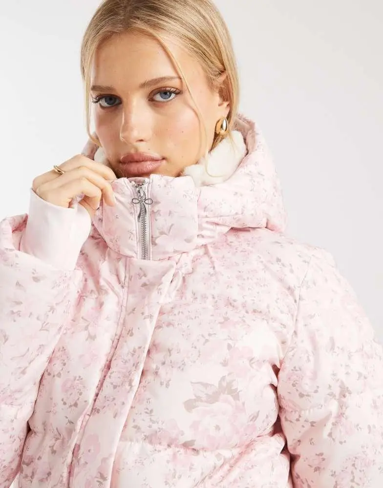 HOLLISTER Hollister faux fur hood cropped puffer jacket in pink 