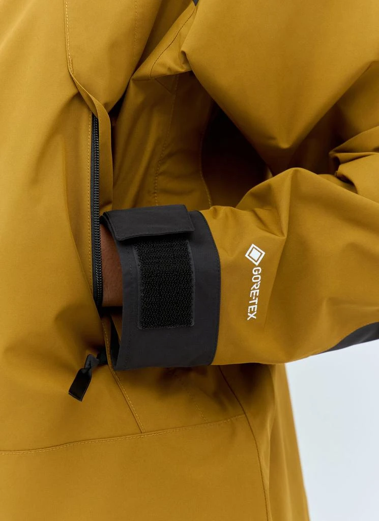 The North Face GTX Mountain Jacket 6