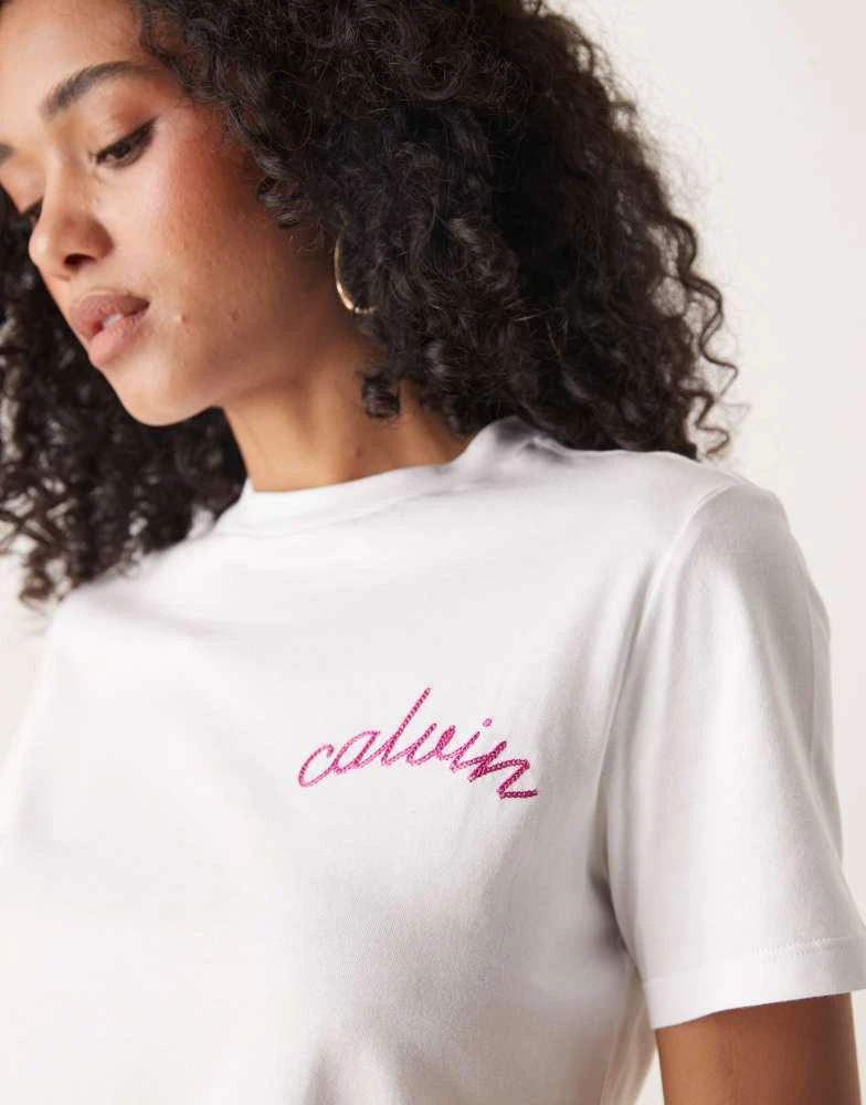 Calvin Klein Calvin Klein Jeans stitch chest logo t-shirt in white
