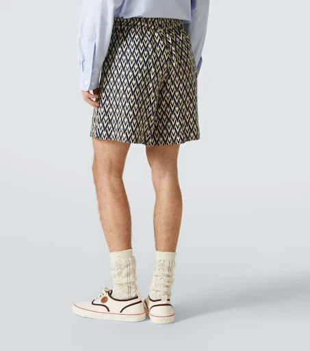 Valentino Toute La V linen Bermuda shorts 4