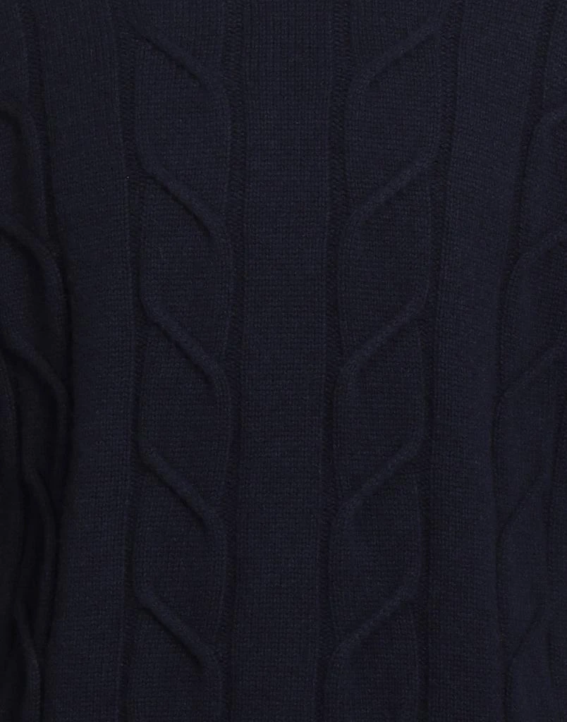 Heritage Turtleneck 4