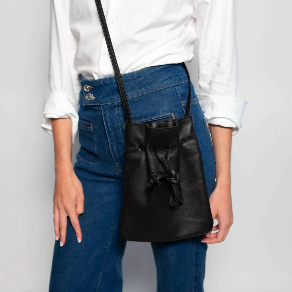 Hampton Road Women's Scout Bag In Black 2