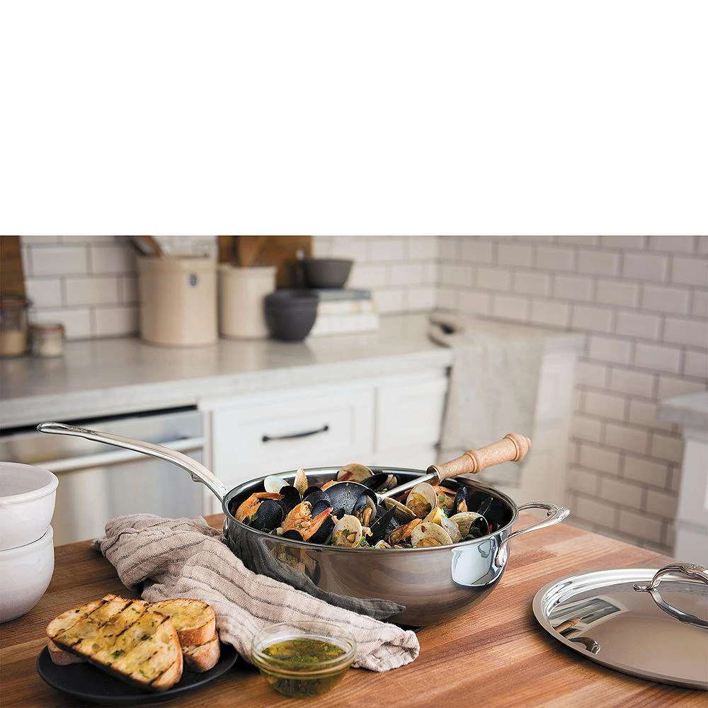 Hestan NanoBond® Molecular Titanium 5-Quart Essential Pan with Lid 3