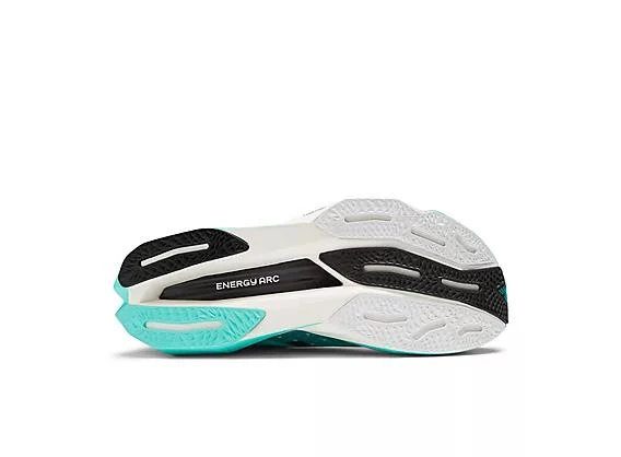 New Balance FuelCell SuperComp Elite v4 6