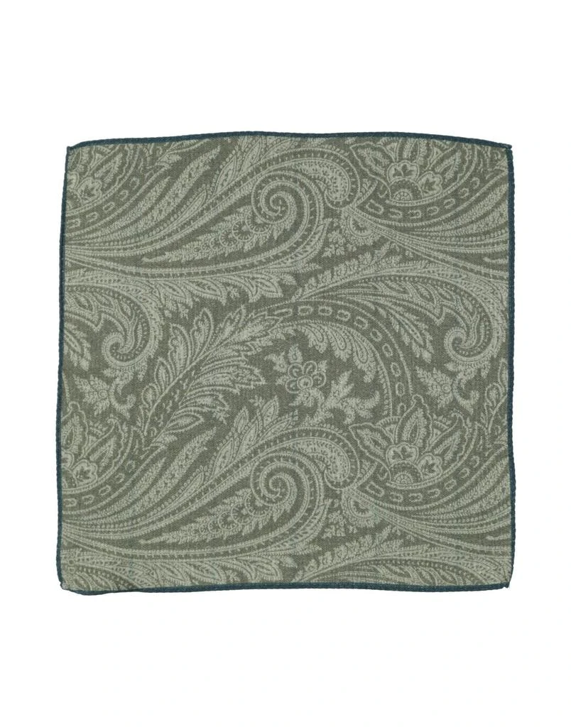 RODA Scarves and foulards 1
