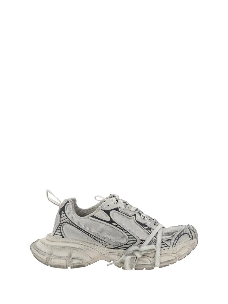 Balenciaga 3XL Destroyed Sneakers 1