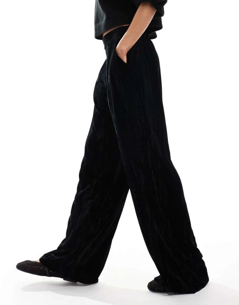 ASOS ASOS DESIGN Tall crinkle velvet pull on trouser in black 2