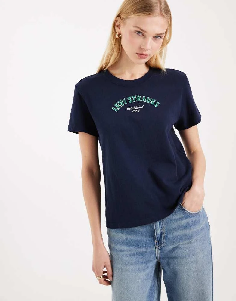 Levi
s Levi
s Favourite graphic tee in navy