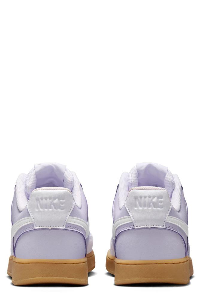 NIKE Court Vision Low Sneaker