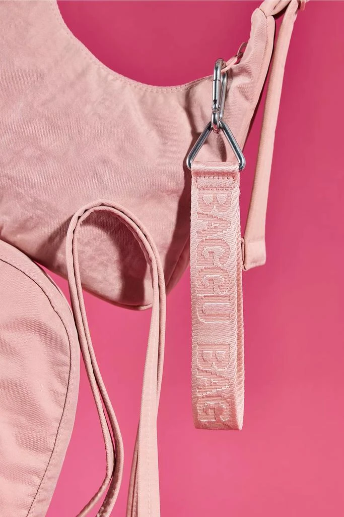 Baggu BAGGU UO Exclusive Logo Keychain