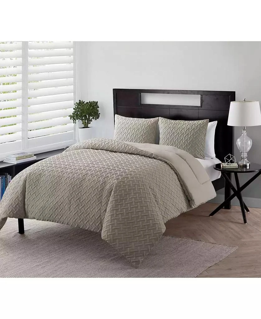 VCNY Home Nina Embossed Comforter Set 2