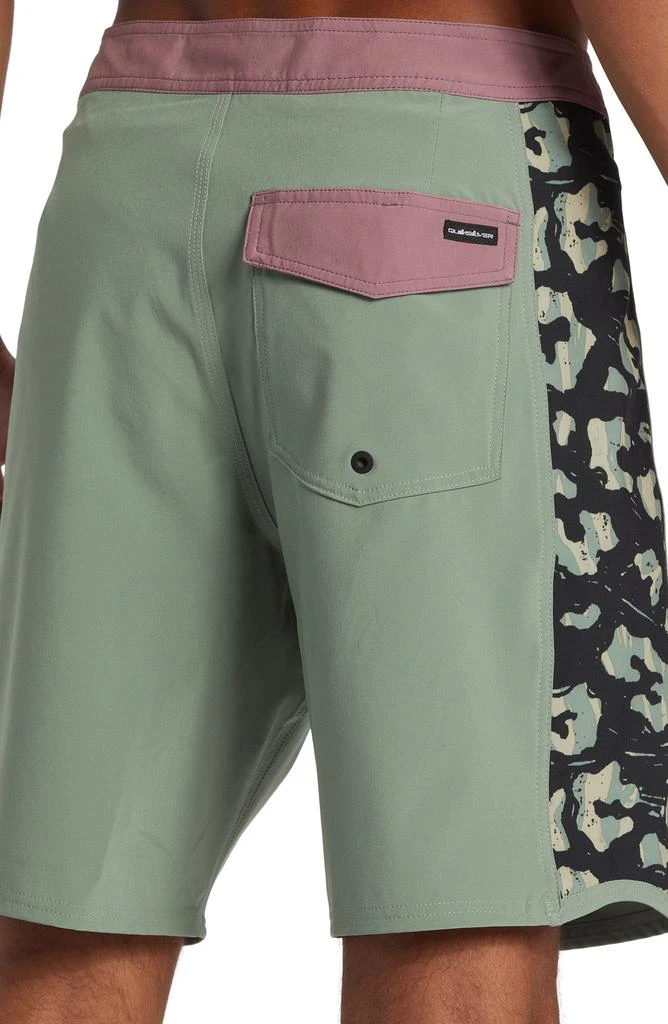 Quiksilver Surfsilk Arch Board Shorts 4