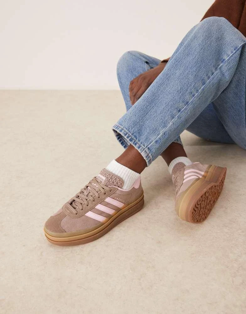 Adidas adidas Originals Gazelle Bold trainers in brown and pink - Running  Shoes - Free Shipping - BeyondStyle