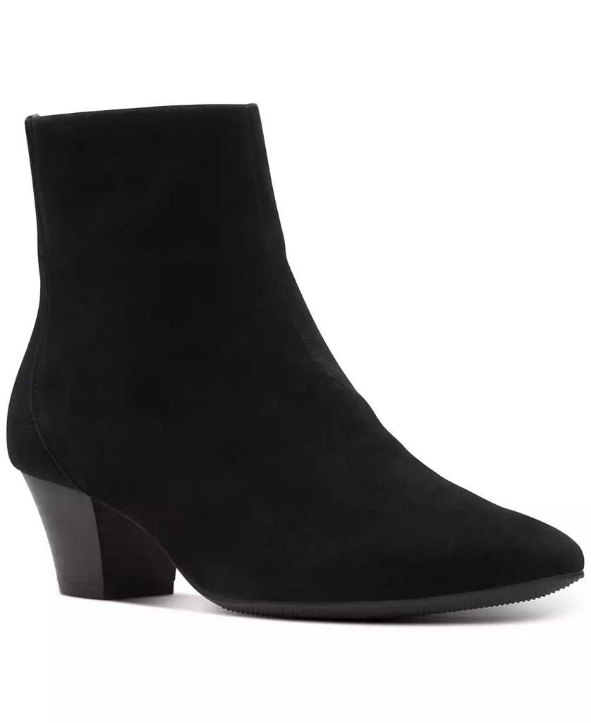 Clarks Women's Teresa Boots