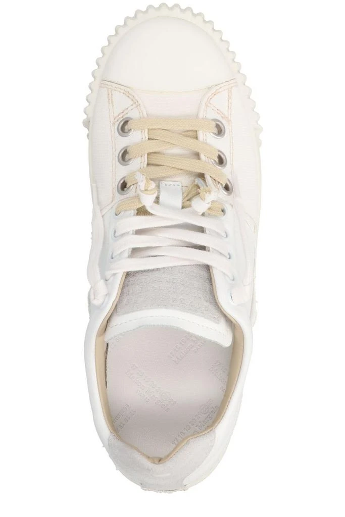 Maison Margiela Maison Margiela Round-Toe Lace-Up Sneakers 4