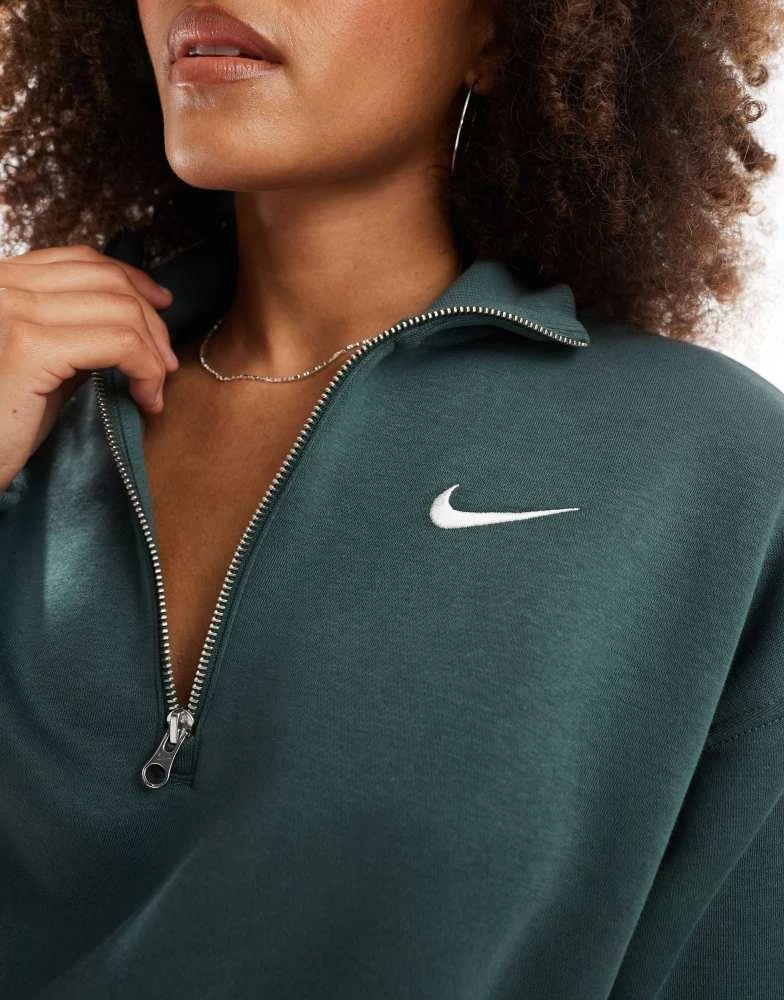 NIKE Nike Phoenix fleece cropped quarter zip sweatshirt in dark green 2