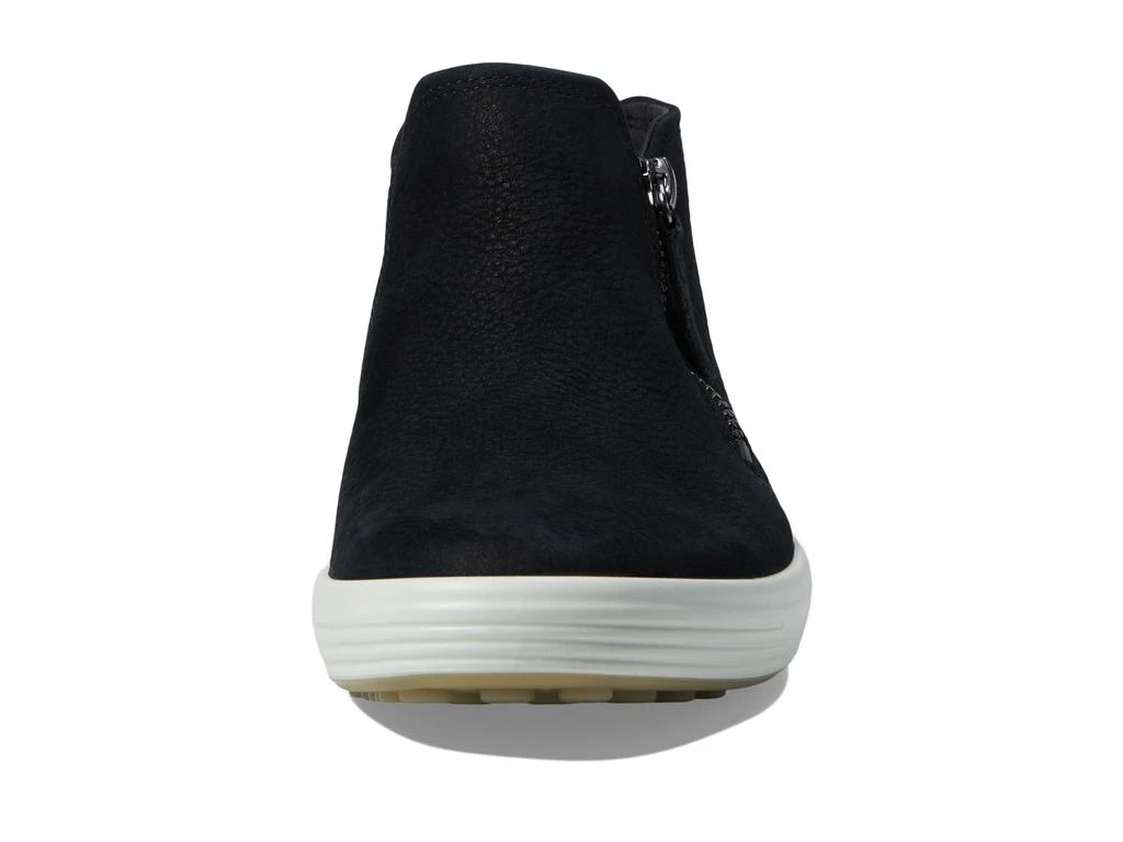 ECCO Soft 7 Low Cut Zip Bootie 6