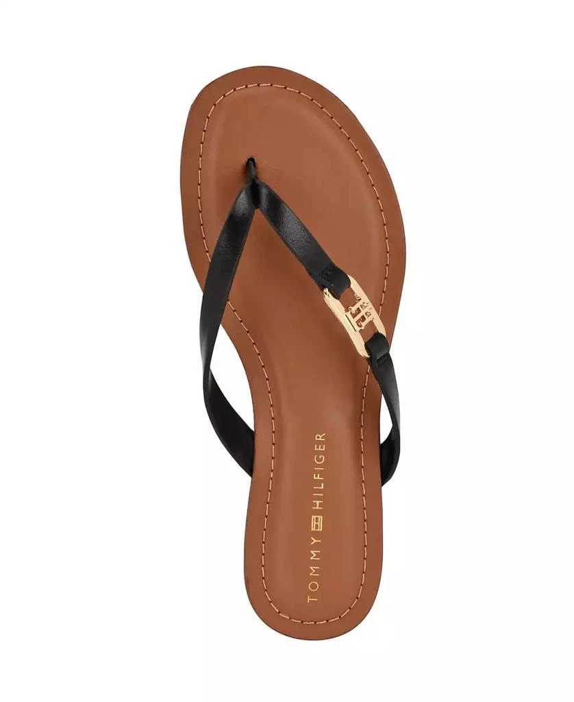 Tommy Hilfiger Women's Liande Logo Flat Thong Sandal 4
