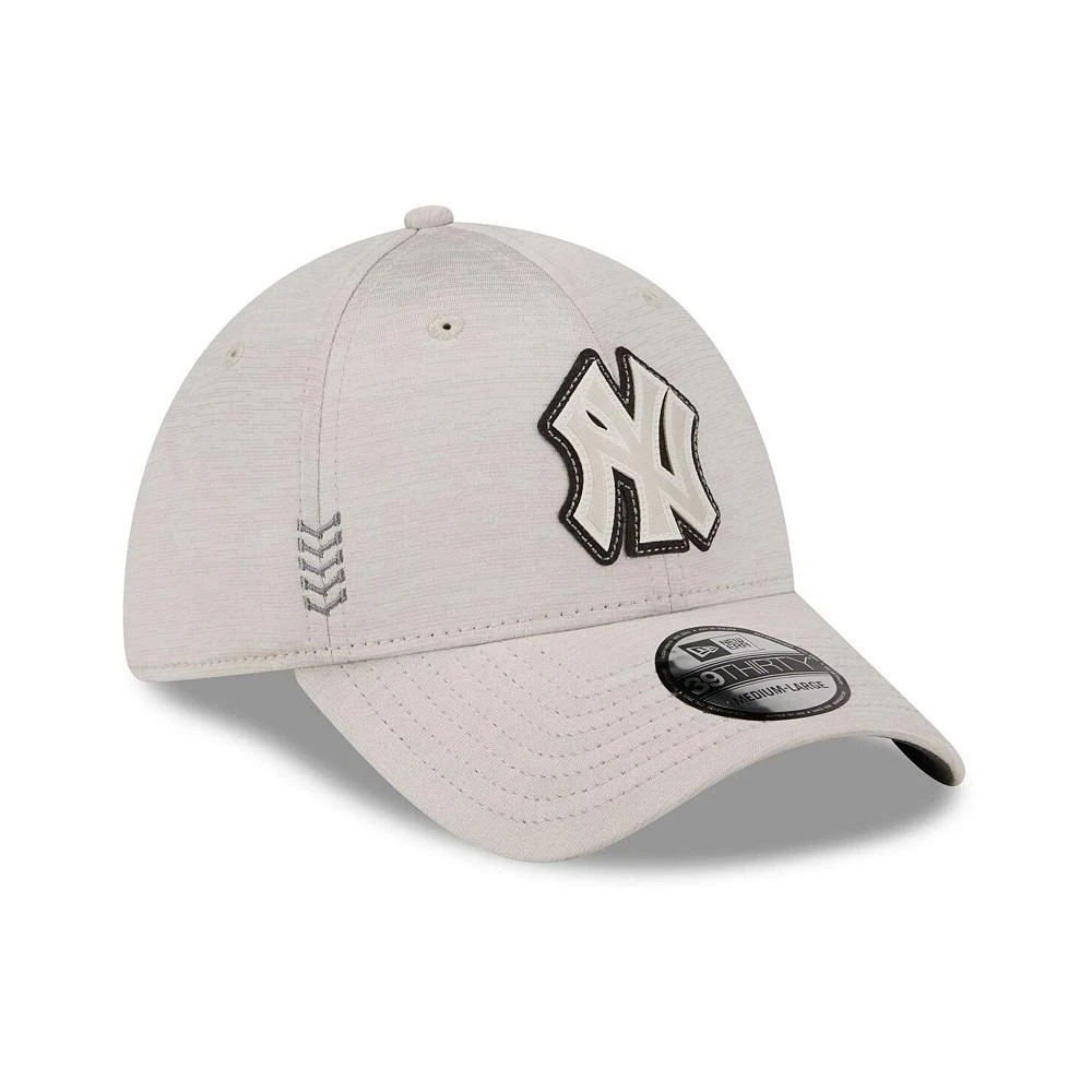 New Era Men's Cream New York Yankees 2024 Clubhouse 39THIRTY Flex Fit Hat 4