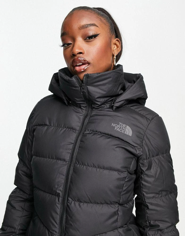 The North Face The North Face Metropolis hooded down parka coat in black 3