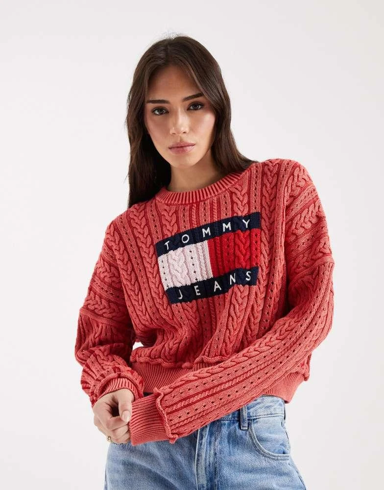 Tommy Hilfiger Tommy Jeans flag logo cable knit sweater in red