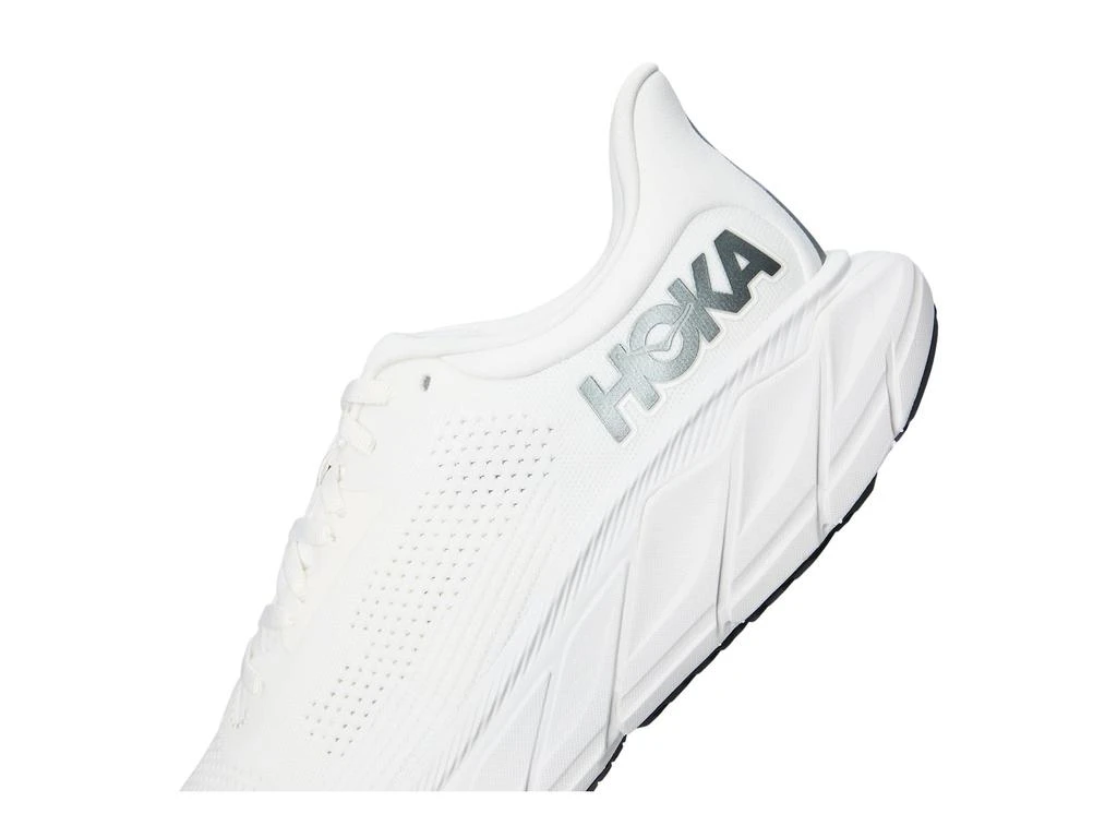 Hoka One One Arahi 7 6