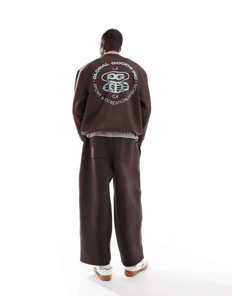 ASOS ASOS DESIGN oversized balloon scuba jogger in grey 4