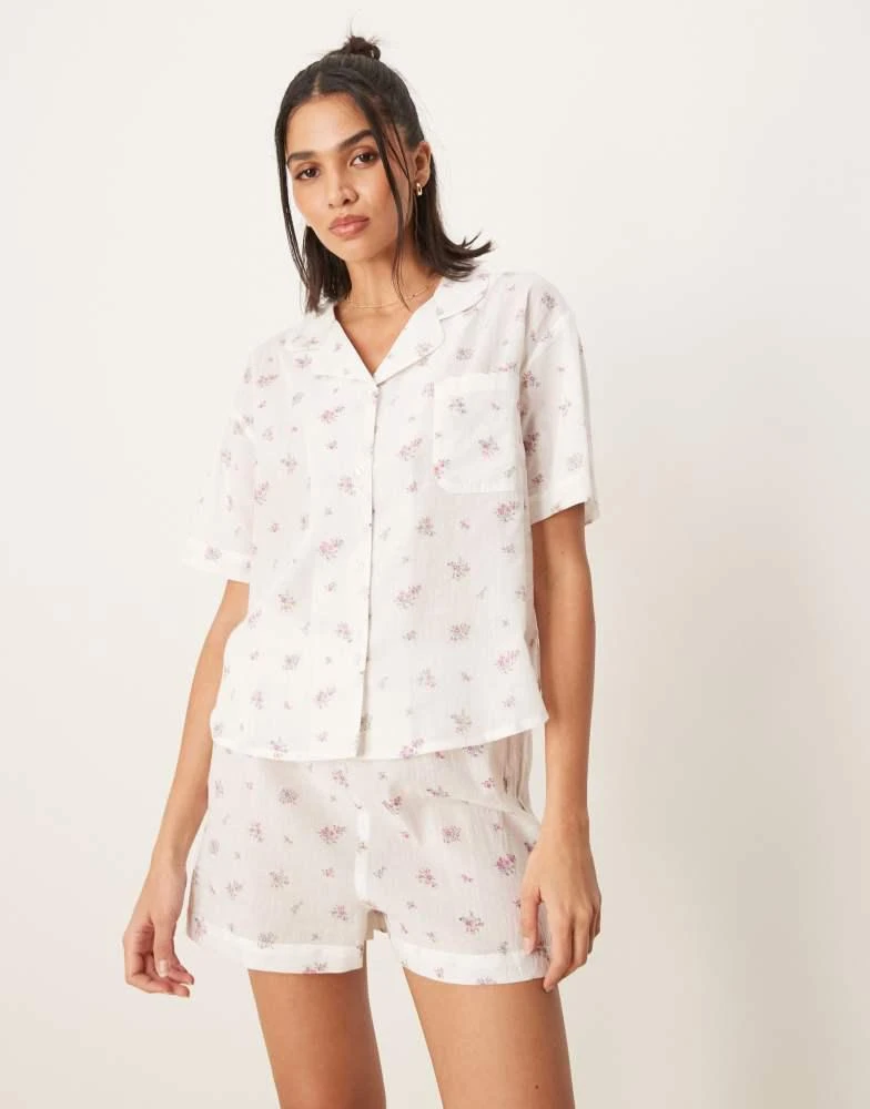 Luna Luna short sleeve revere pyjama top and short set in cheesecloth ditsy floral print 1