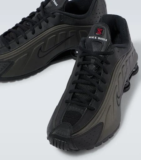 NIKE Shox R4 sneakers 3