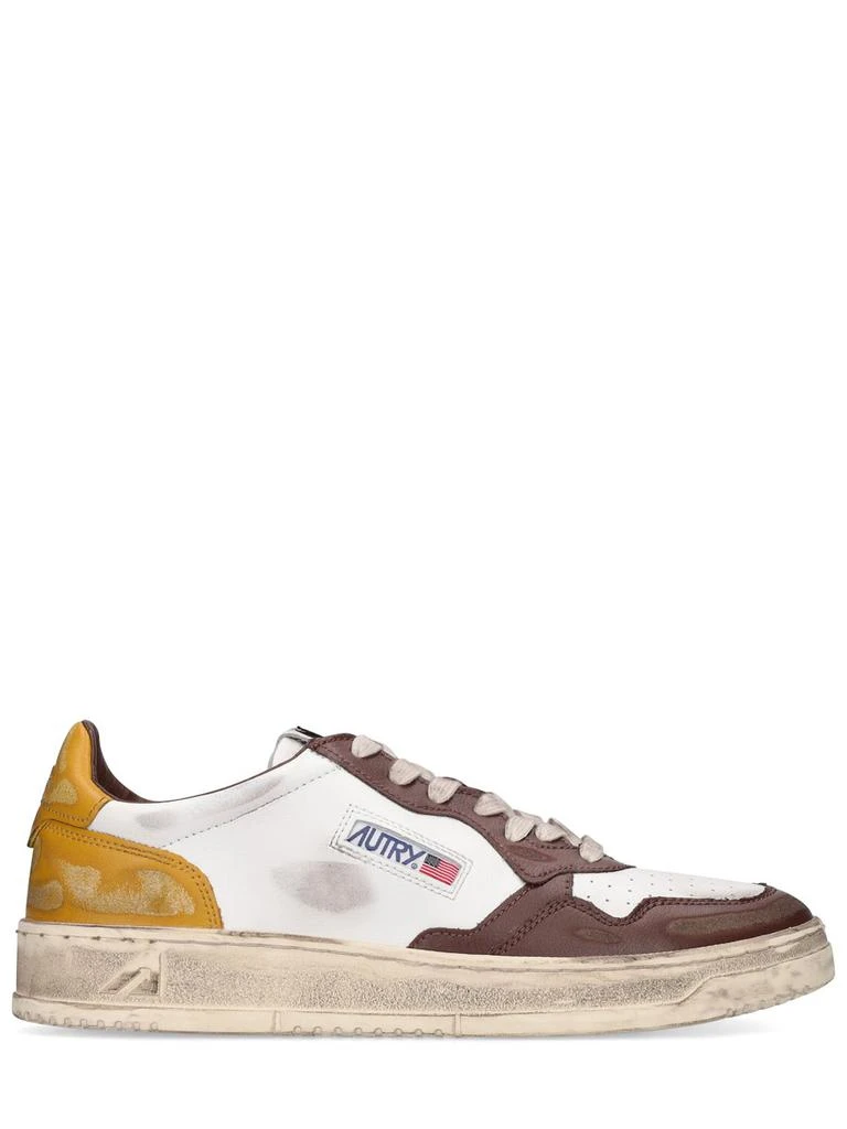 Autry Medalist Super Vintage Low Sneakers 1