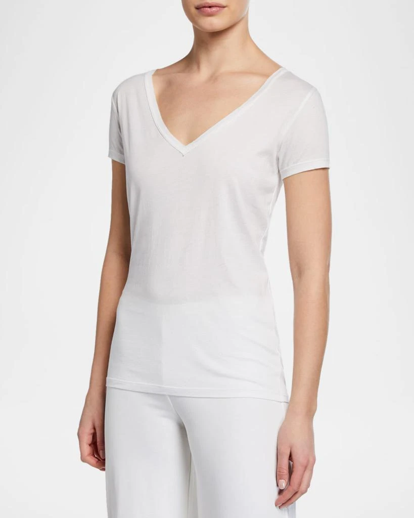 Skin Easy V-Neck Cotton Tee 3