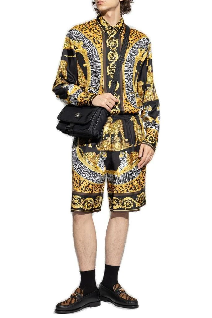 Versace Versace Pattern-Printed Elasticated Waistband Shorts 4