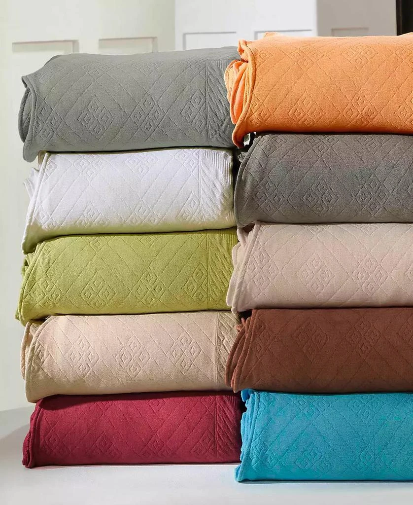 Superior Geometric Fret Textured Jacquard Matelasse All-Season 2-Piece Bedspread Set 5