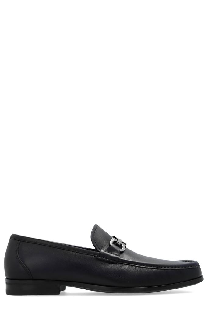 [Salvatore Ferragamo]ランネルブレザー Salvatore Ferragamo Ferragamo Gancini Plaque Slip-On Loafers